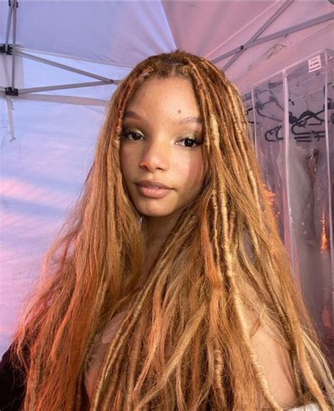 chloe bailey real hair|halle bailey hair color.